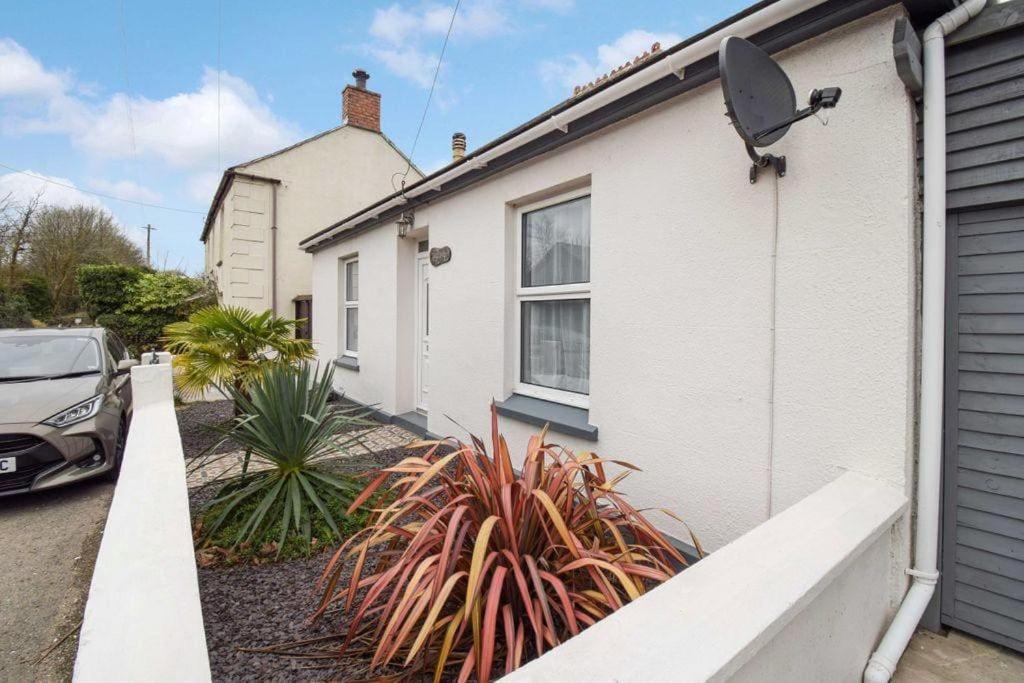 Newly Renovated Characterful Cottage, Wheal Rose Scorrier 외부 사진