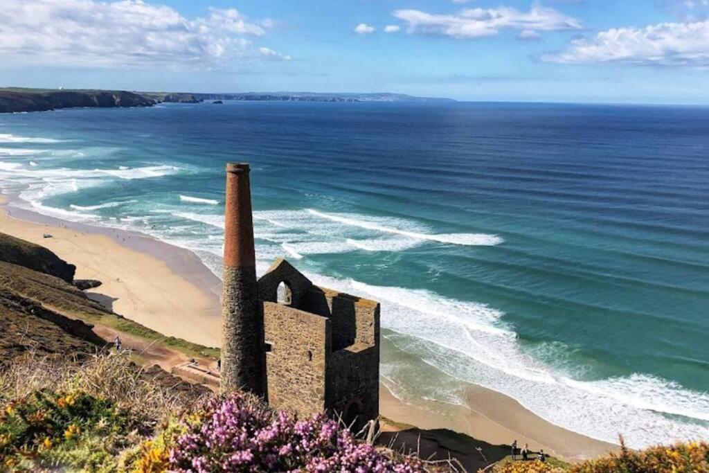 Newly Renovated Characterful Cottage, Wheal Rose Scorrier 외부 사진